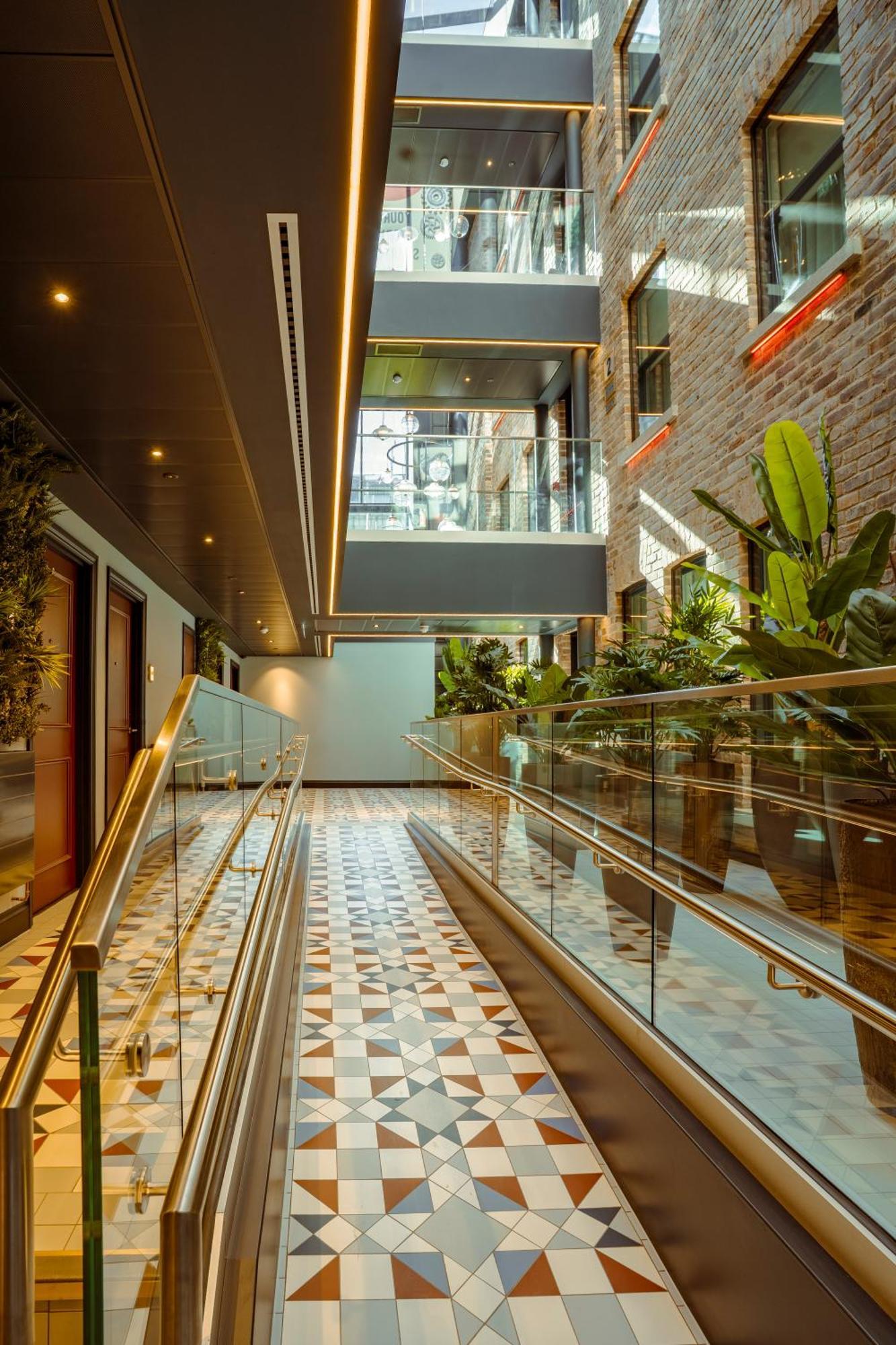 Mercantile Hotel Дублин Экстерьер фото